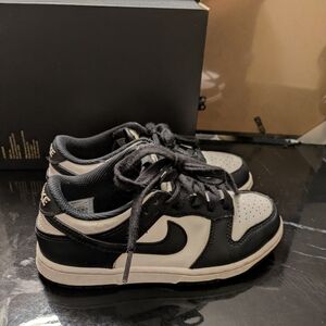 Nike Kids Sneakers Black and White